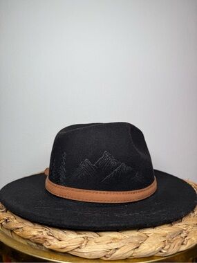WR Black Felt Western Hat Fedora Mountain Forest hand Etching Cowboy Brown Band